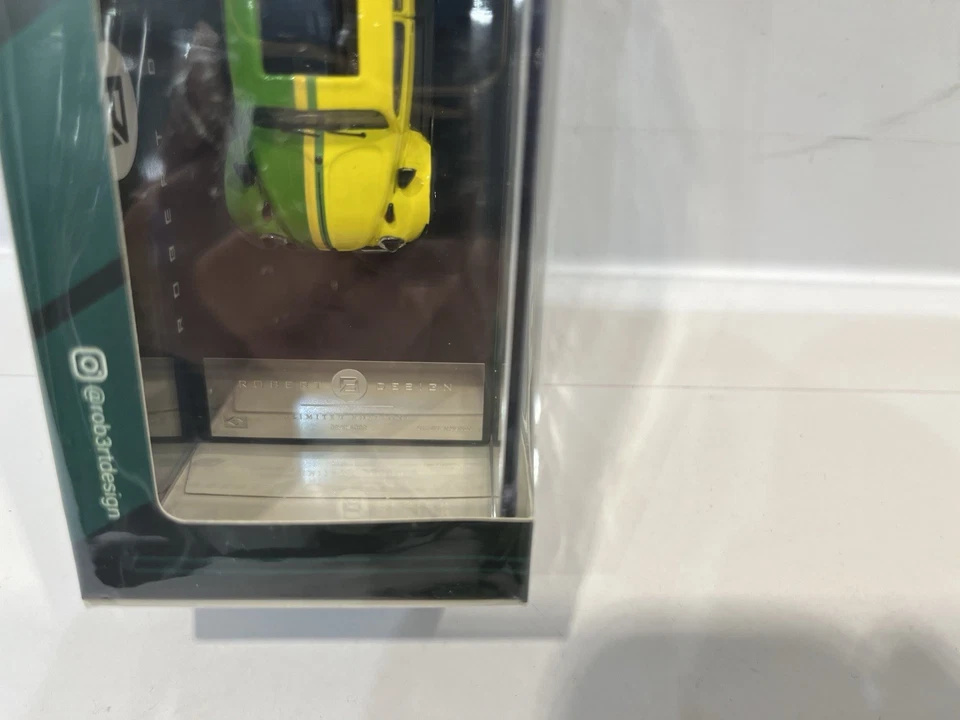 1/64-IM-ROBERT DESIGN BRAZIL - VW BEETLE RWB - YELLOW/GREEN-LIMITED EDT.-SEALED - Imagen 3 de 3