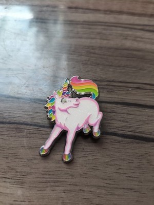 Loungefly Lisa Frank Emaille Pin Anstecker Markie das Einhorn selten