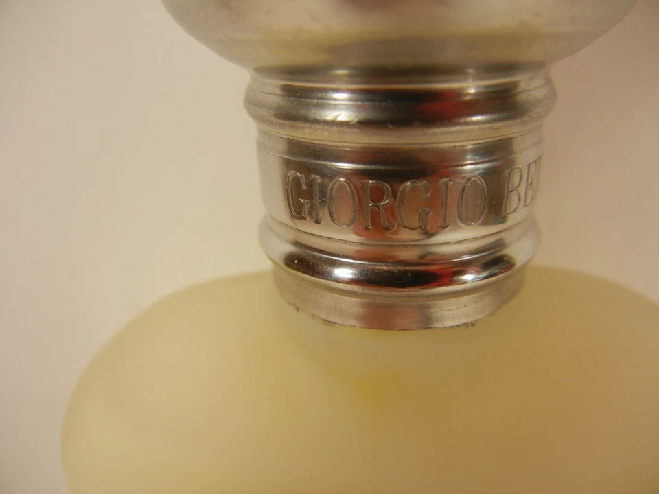 De colección Giorgio Beverly Hills Bálsamo para después del afeitado Colágeno 120 ml 4 FL OZ Foto 2 de 4