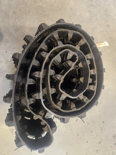 SKI-DOO RIPSAW TRACK 15 X 129 X 1.25 2.86 Mxz 600 800 1200 Arctic Cat ZR 6000 - Picture 2 of 2