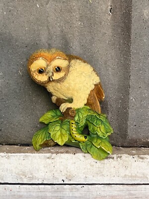 Vtg Bossons  OWLET  Owl w/Caterpillar Handpainted Chalkware Wall Hanging England