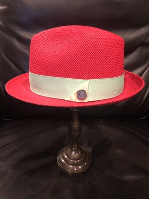 red panama hat