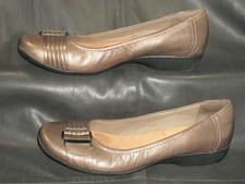 clarks women's aria pump flat