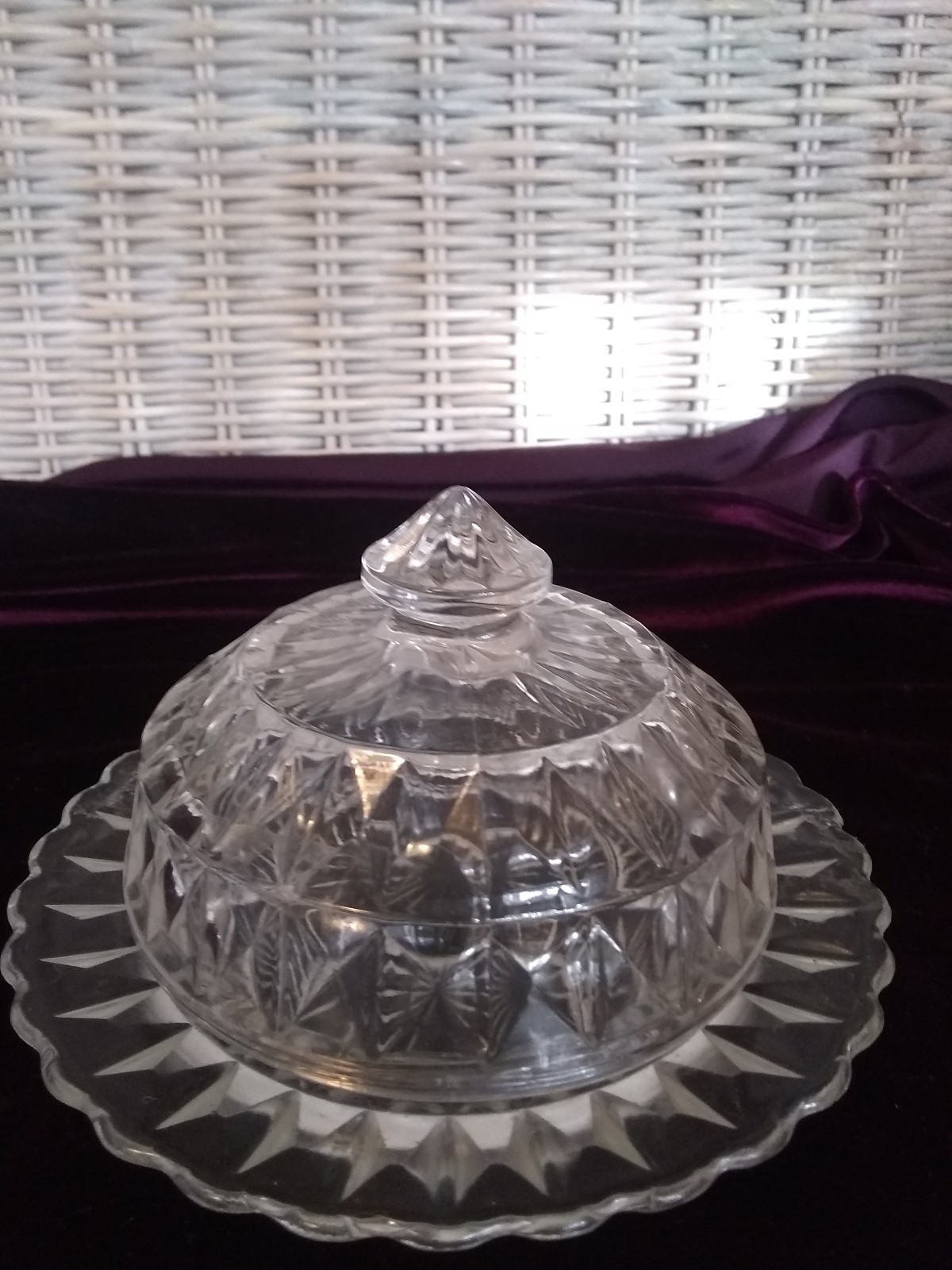 VINTAGE DEPRESSION GLASS BUTTER DISH, "WINDSOR" BY GLASS CO