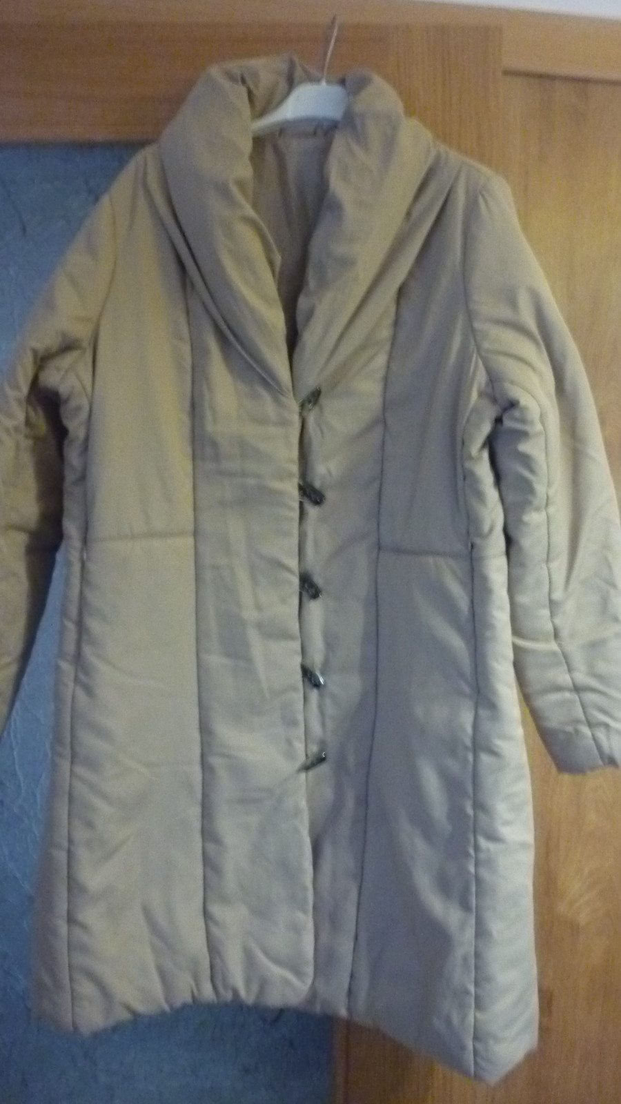 abrigo beige CHAQUETON TRENCH, MUJER L xl PONGO MEDIDAS tipo plumifero