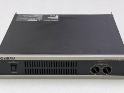 YAMAHA XH200 パワーアンプ Yamaha XH200 2 Channel 200W + 200W Distribution Power