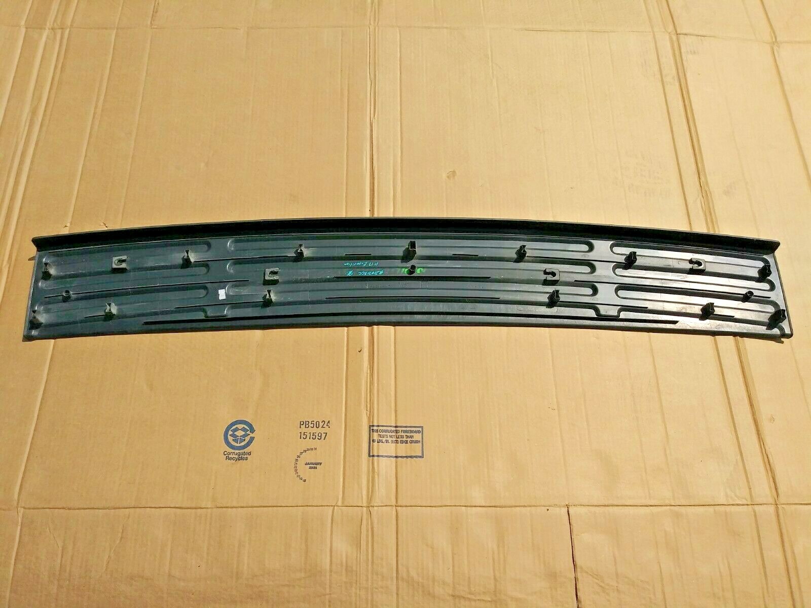 2011-2017 Ford Expedition Rear Step Pad 7L1Z-17B807-A OEM | eBay