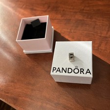 Pandora Charm Buchstabe "E" Silber S925 ALE