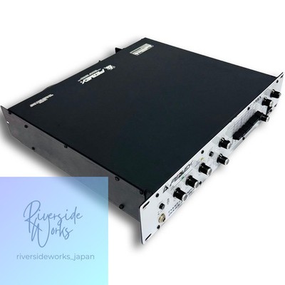 PEAVEY T-MAX ZWEIKANAL BASSSYSTEM