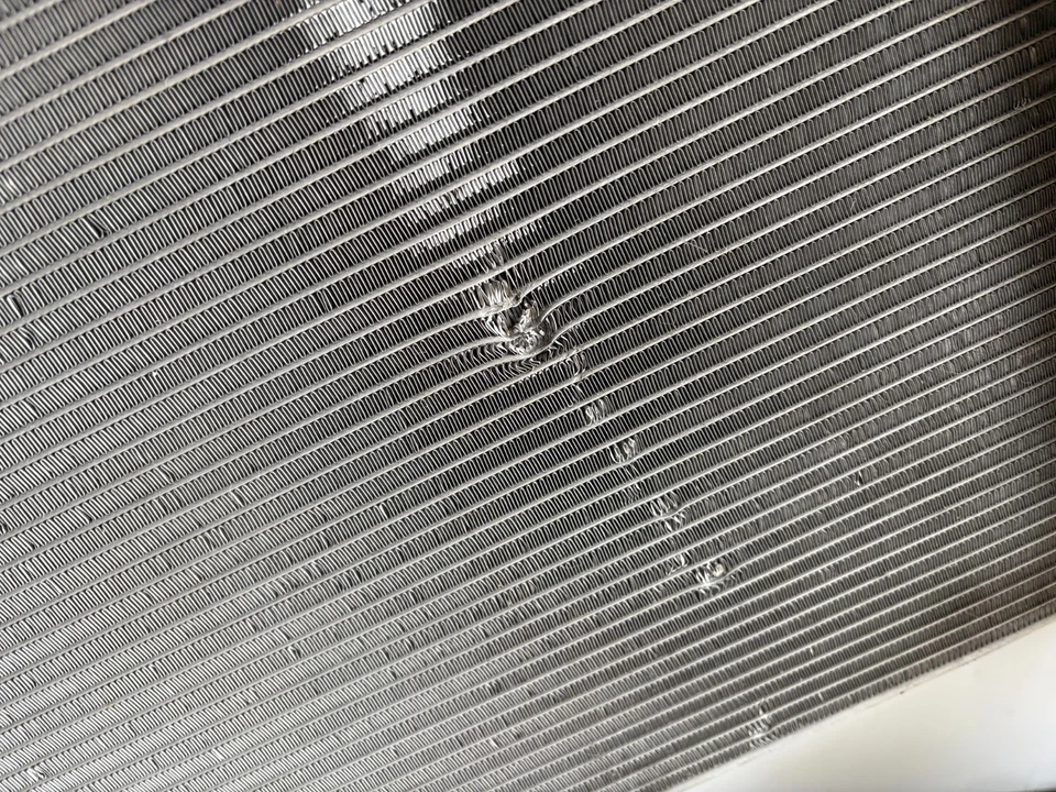 Radiator Aluminum For 2014, 2015, 2016, 2017, 2018 Infiniti Q70 3.5L, Original - Image 3 of 4