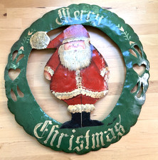 Vintage Metal Santa Christmas Wreath Wall Hanging Sign Rustic Holiday Decor