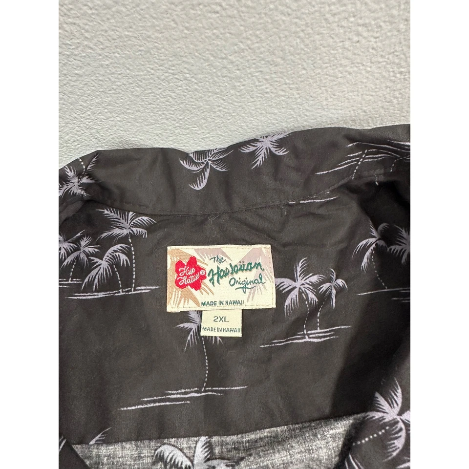 NWT Hilo Hattie Hawaiian Shirt Turtle Wave Aloha Shirt Black 2XL Cotton - Image 4 of 4
