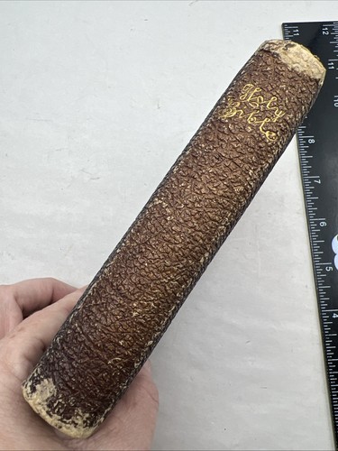 Antique Holy Bible w/ Brass Clasp Cambridge University Press 1890s 4"x6" - Picture 2 of 17