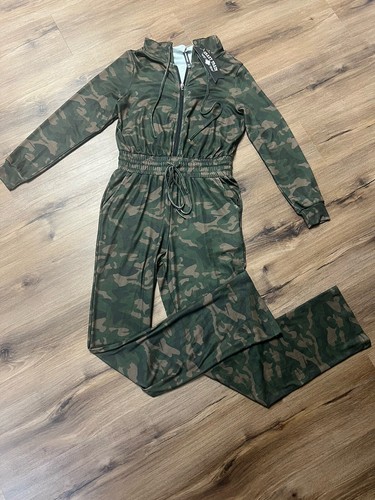 Crazy Train Clothing Women’s One Piece Camouflage Jumpsuit Stretch Pockets XS - Picture 2 of 13