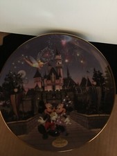 Collector Plate - Disneyland 40th Anniversary 1995 Sleeping Beauty Castle 
