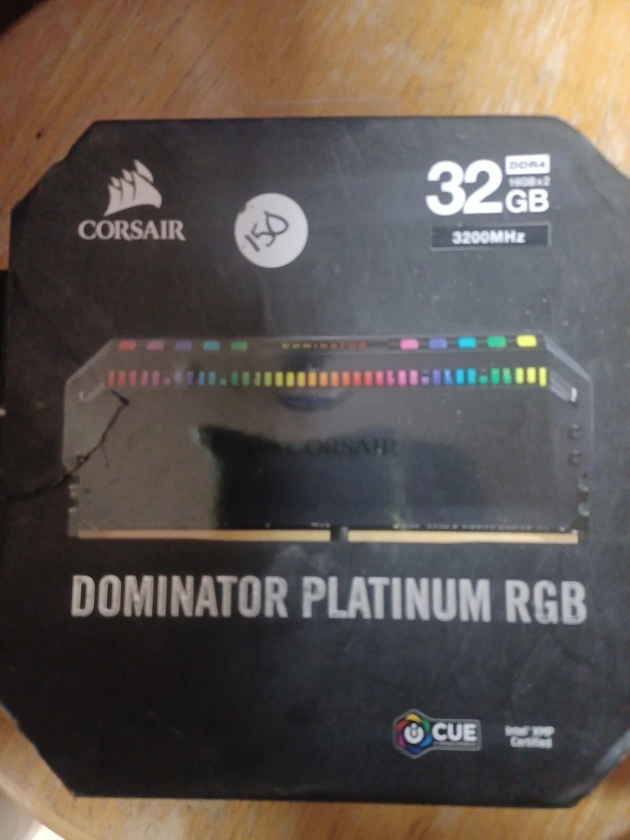CORSAIR Dominator Platinum RGB 32GB (2 x 16GB) 288-Pin PC RAM DDR4 3200 - White