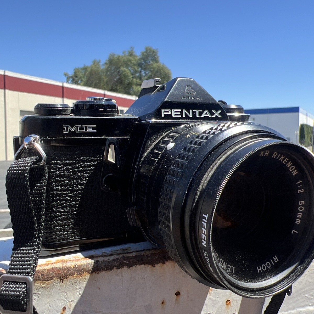 PENTAX ME ブラック XR RIKENON 50mm 初期型 付き Black Pentax ME Film Camera XR Rikenon 1:2 50mm Lens from JAPAN