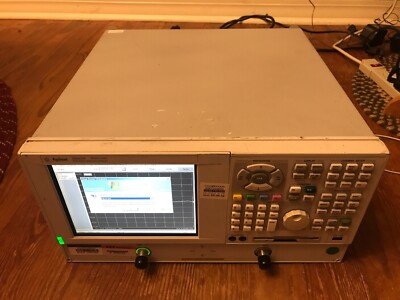 Agilent Keysight E8802A PNA Series Network Analyzer VNA 300kHz - 6GHz EXCELLENT