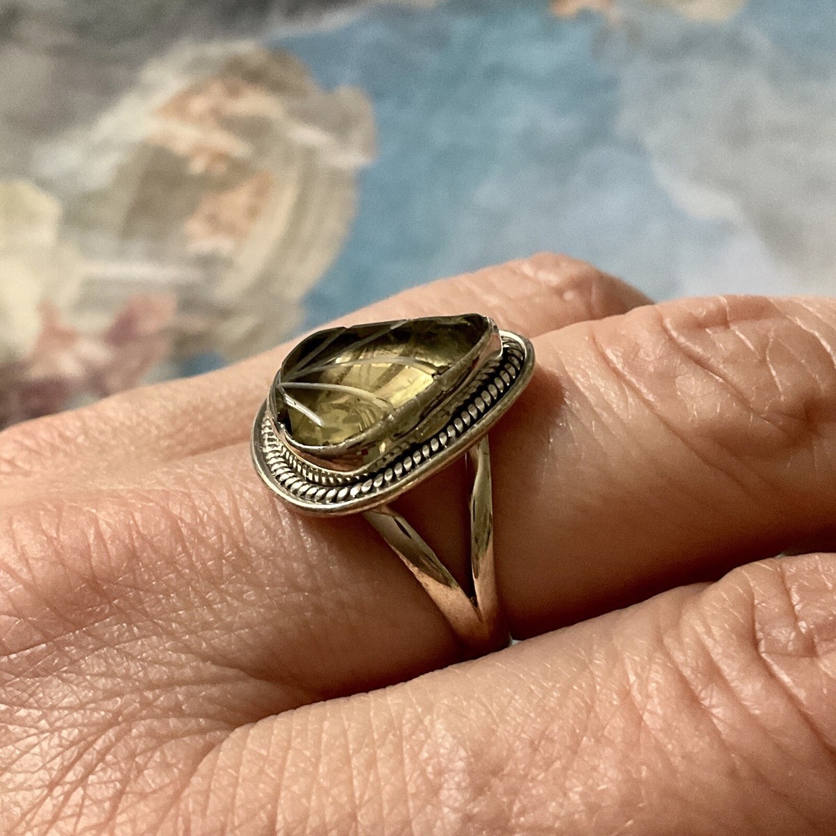 Bague Ancienne En Argent Massif Avec Intaille Citrine - Pièce Unique Et Véritable