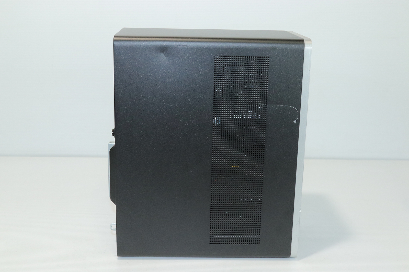 HP PAVILION 590P0033W INTEL CORE I38100 3.60GHZ 250GB 16GB RAM