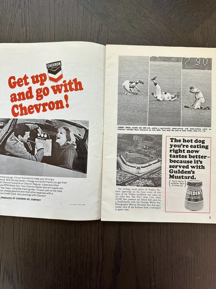 1967 New York Yankees Scorecard/Mickey Mantle - Image 2 of 4