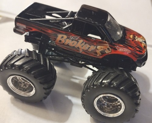 HOT WHEELS MONSTER JAM TRUCK THE BROKER 1:64 DieCast Truck - Picture 3 of 16