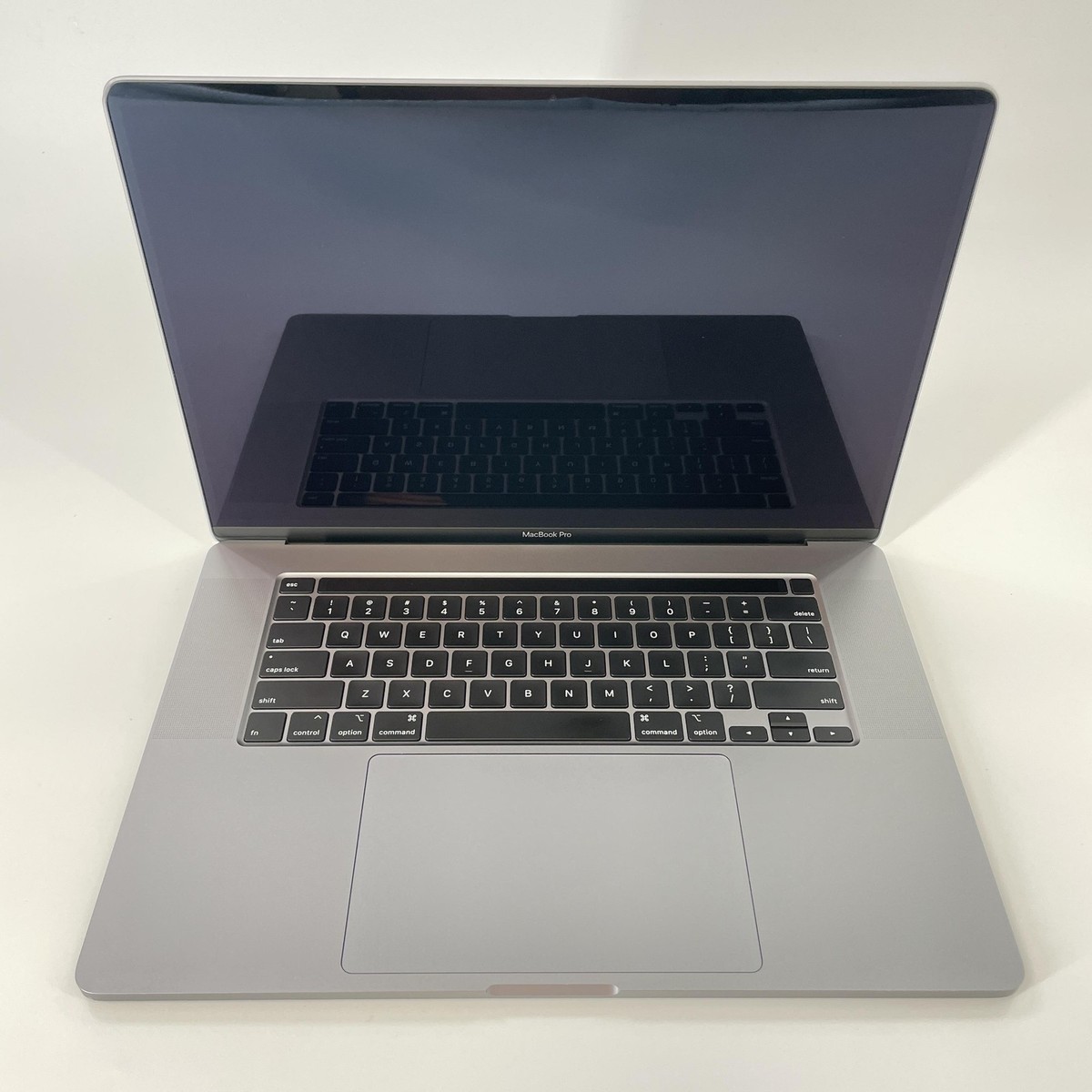 MacBook Pro 16 Touch Bar Space Gray 2019 2.4GHz i9 32GB 2TB Radeon MacBook Pro 16 Touch Bar Space Gray 2019 2.4GHz i9 32GB 2TB Radeon