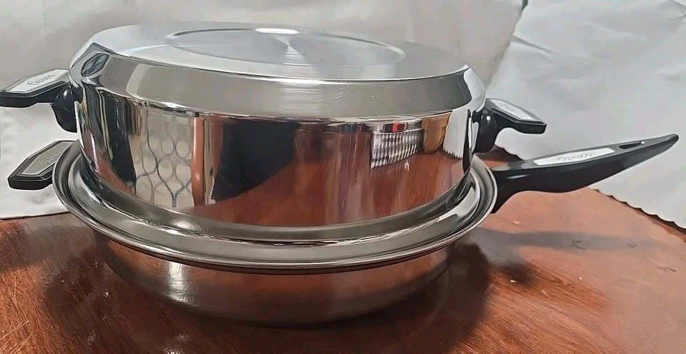 Carico Nutri-Tech 11.5” Skillet Fry Pan F5Ply Alcore 18-10 304SS w/Dome Lid - Image 2 of 4