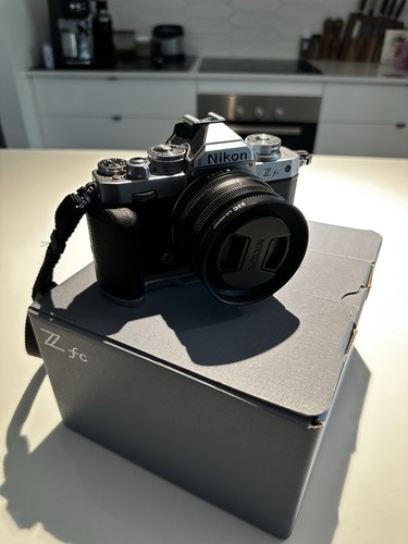 Nikon Z fc with Nikkor Z DX 16-50mm. Low 1299 Shutter Count + Accessories