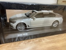 BMW 750Li white 1/18  298282