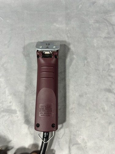 Andis 23375 Professional AGC2 UltraEdge Super Tagliabordi Staccabile a 2 Velocità - Foto 6 di 8