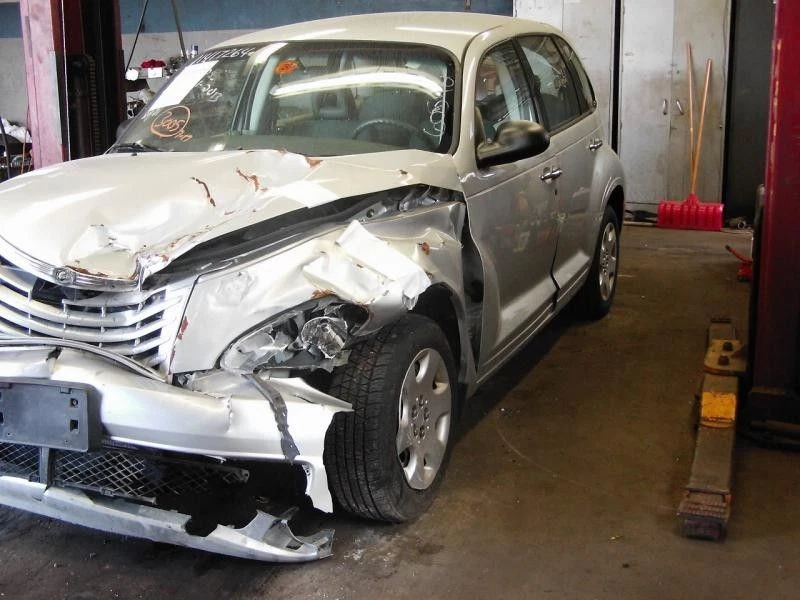 Chrysler PT Cruiser 2008 brazo limpiaparabrisas Foto 4 de 4