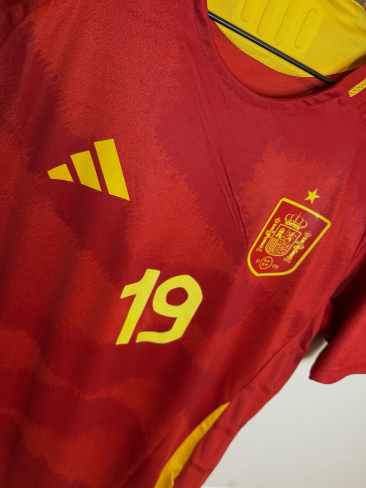 Camiseta de fútbol España Home 24/25 roja versión jugador Foto 3 de 4