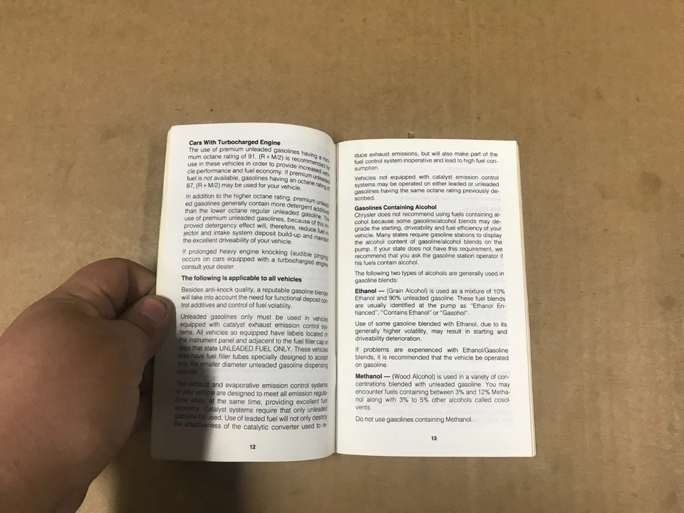 Dodge Omni & Charger 1987 vintage guantera manual del propietario/operador Foto 3 de 4