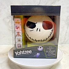 NIB Disney Tim Burton  s The Nightmare Before Christmas Yahtzee Game LR9
