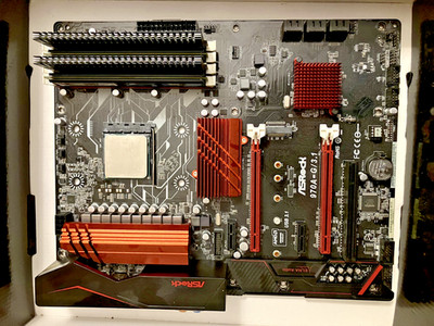 ASRock 970A-G/3.1 (+ AMD Phenom II/12GB RAM/CPU cooler) (MISSING I/O BACKPLATE)
