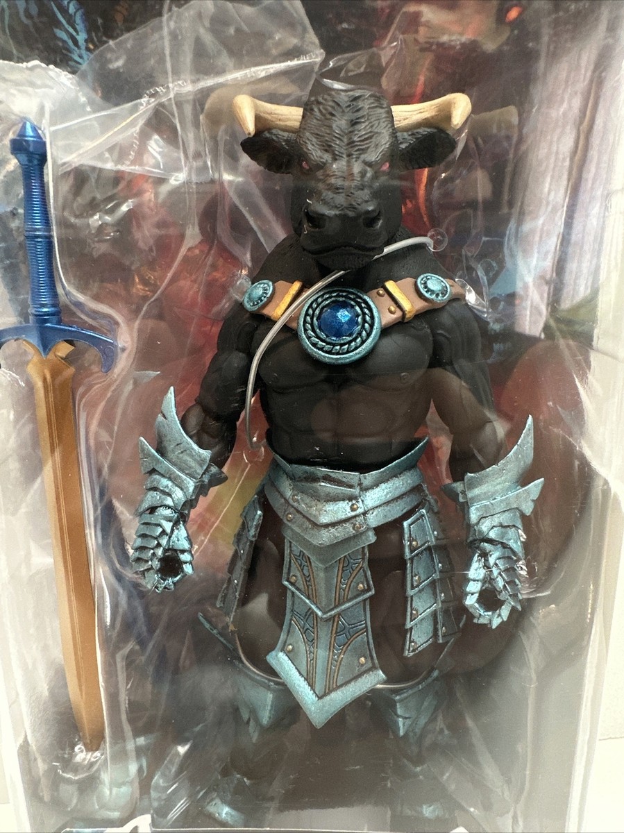 Mythic Legions 7” Torrion Minotaur 1.0 Figure All Stars 3
