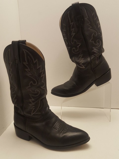 stylish shoes for older women