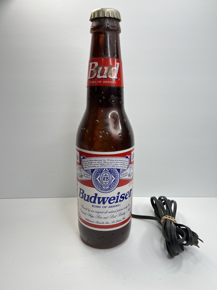 Vintage Budweiser Bottle Illuminated Wall Sconce Lamp Bar Vintage Budweiser Bottle Illuminated Wall Sconce Lamp Bar