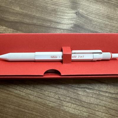 Rotring 600 3 in 1 Multi Pen (Japan Limited Color Permanent White