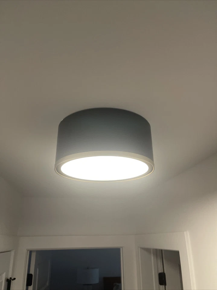 Z-Lite - Arlo - 2 Light Flush Mount Modern Fixture Black Gold New in Box - Изображение 2 из 2