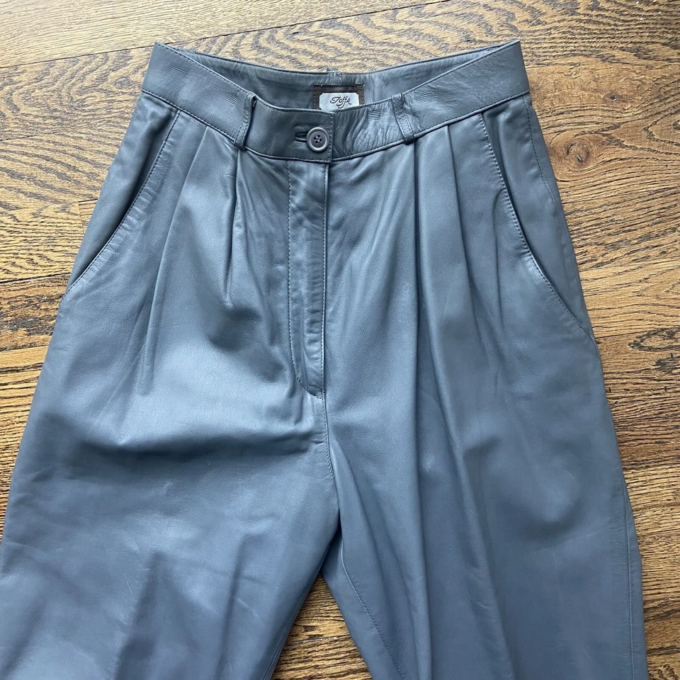 复古 100% 皮革女式 8 码灰色长袜裤 — 第 2/4 张图片