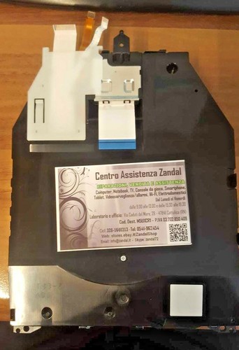 PS3 SLIM LETTORE BLU-RAY COMPLETO CON LENTE 450DAA PER MODELLO: CECH-300x - Picture 2 of 5