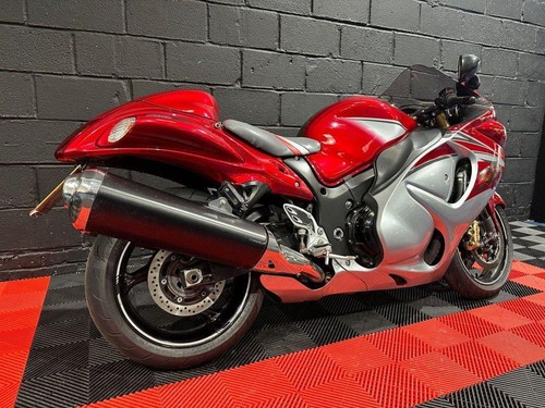 2016 16 SUZUKI GSX1300R HAYABUSA 1300 SUPER SPORTS PETROL MANUAL (197 PS) - Picture 5 of 20