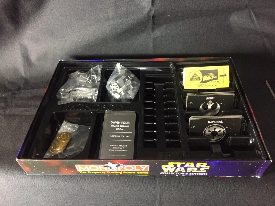 unplayed 1997 Star Wars Limited Collector's Edition Monopoly Board Game - Image 4 of 4