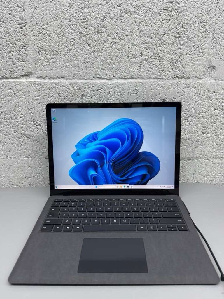 Microsoft Surfase Laptop2 1769 ジャンク Surface Microsoft Laptop