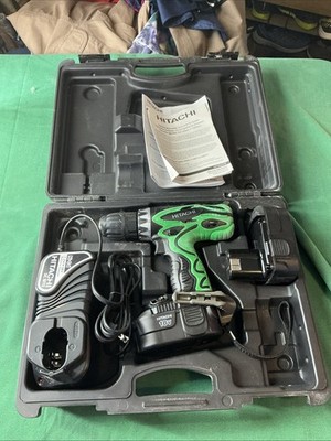 Hitachi DS18DVF3 18V 1/2'' Keyless Chuck  Driver Drill Tool Charger Two Batteries