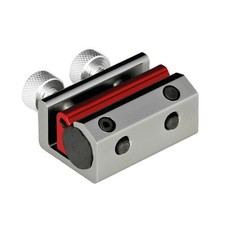 C-Lube, oliatore per cavi • la lubrificazione interna di freno, gas e frizione.