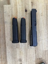 Glock 19 Gen 4 9mm complete Slide Assembly with Factory Glock Night Sights