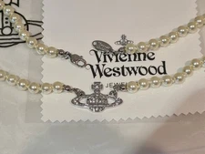 Vivienne westwood Silver Tone Bas Relief Pearl Orb Choker Necklace
